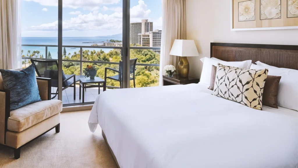 Why are T-200 Twin Bedsheets Perfect for Your Premium Motel?